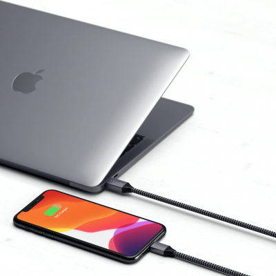Satechi USB-C для освітлення Cable Space Gray (1.8 m) (ST-TCL18M)