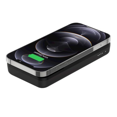 Портативное зарядное устройство Belkin BOOST↑CHARGE™ MagSafe Magnetic Portable Wireless Charger 10,000mAh - Black (BPD001btBK)
