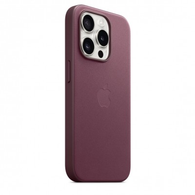 Чехол iPhone 15 Pro FineWoven Case with MagSafe - Mulberry (MT4L3)
