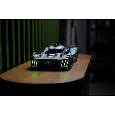Авто-конструктор LEGO Peugeot 9X8 24H Le Mans Hybrid Hypercar (42156)