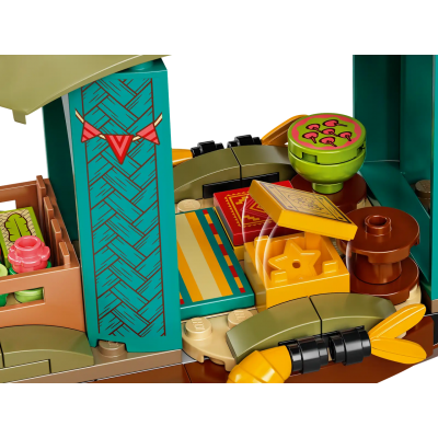 Блоковый конструктор LEGO Disney Princess Лодка Буна (43185)