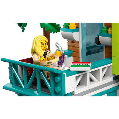 Блоковый конструктор LEGO Центр города (60380)
