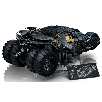 Блоковий конструктор LEGO Бетмобіль Тумблер (76240)