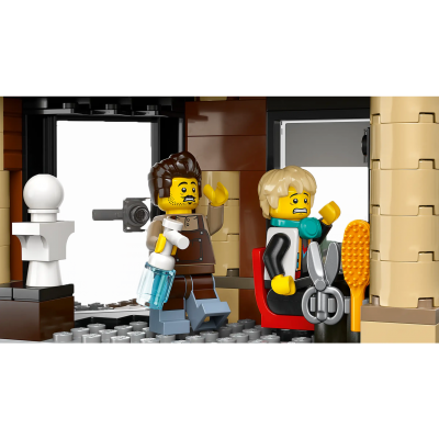 Блоковый конструктор LEGO Центр города (60380)