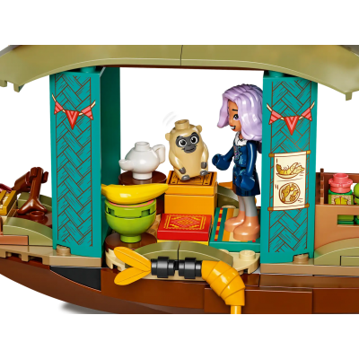 Блоковый конструктор LEGO Disney Princess Лодка Буна (43185)
