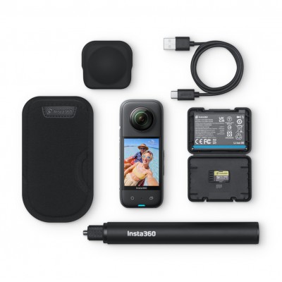Экшн-камера Insta360 X3 Standard Bundle (CINSAAQB)