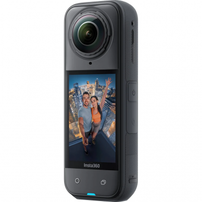 Экшн-камера Insta360 X5 Creator Bundle